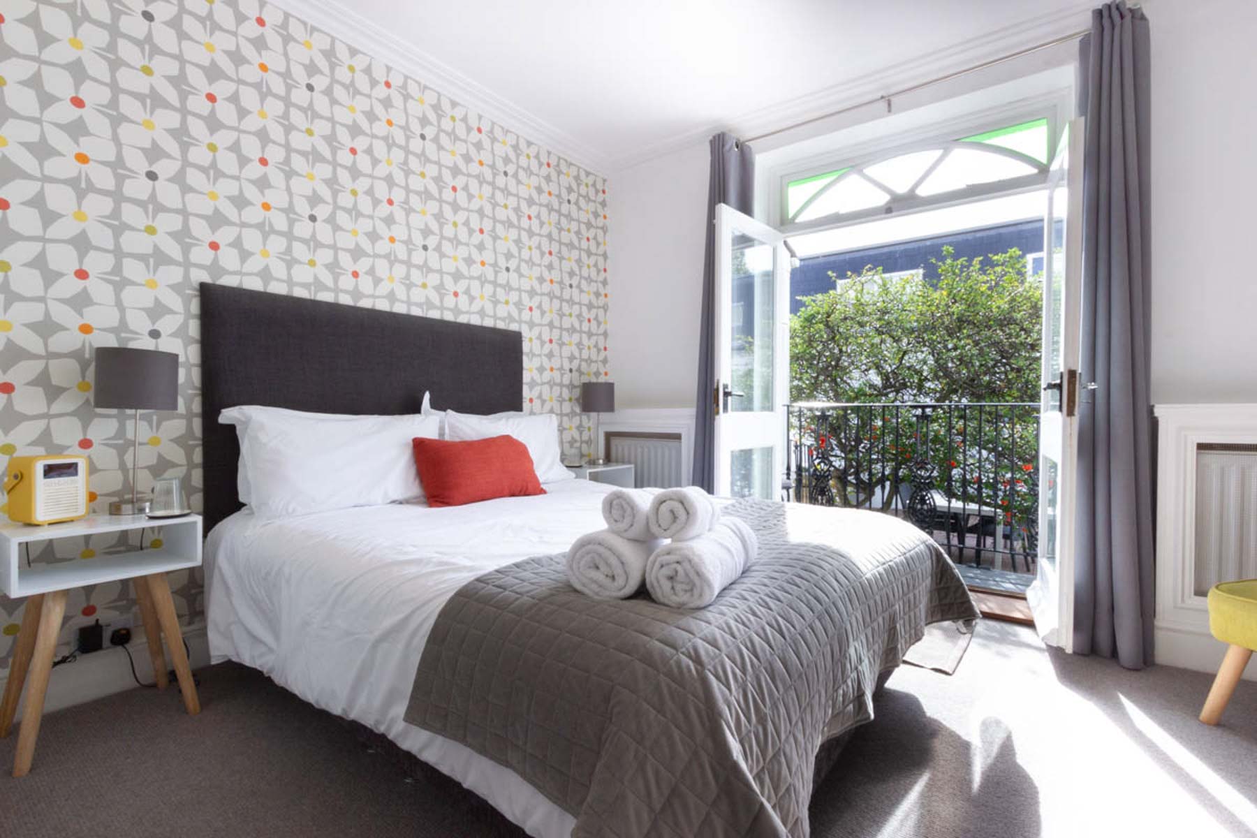 Whitehouse Brighton hotel room with balcony in Kemptown.